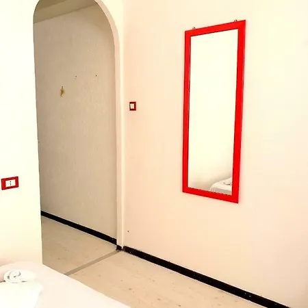 Apartament & *
